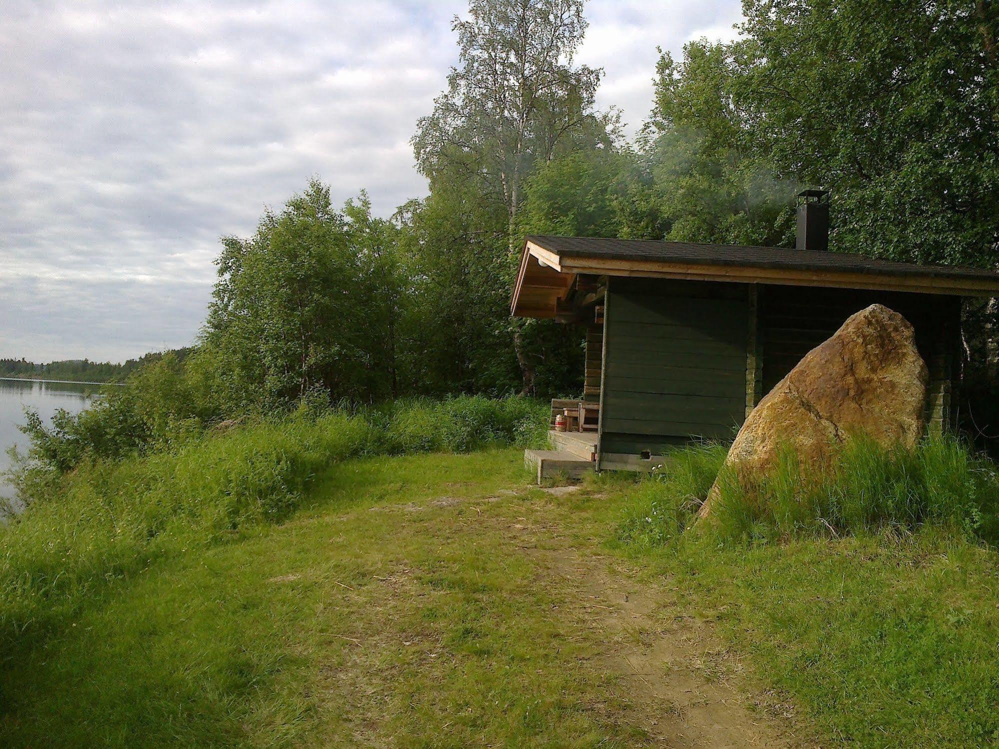 Ivalo River Camping Hotel Exterior photo