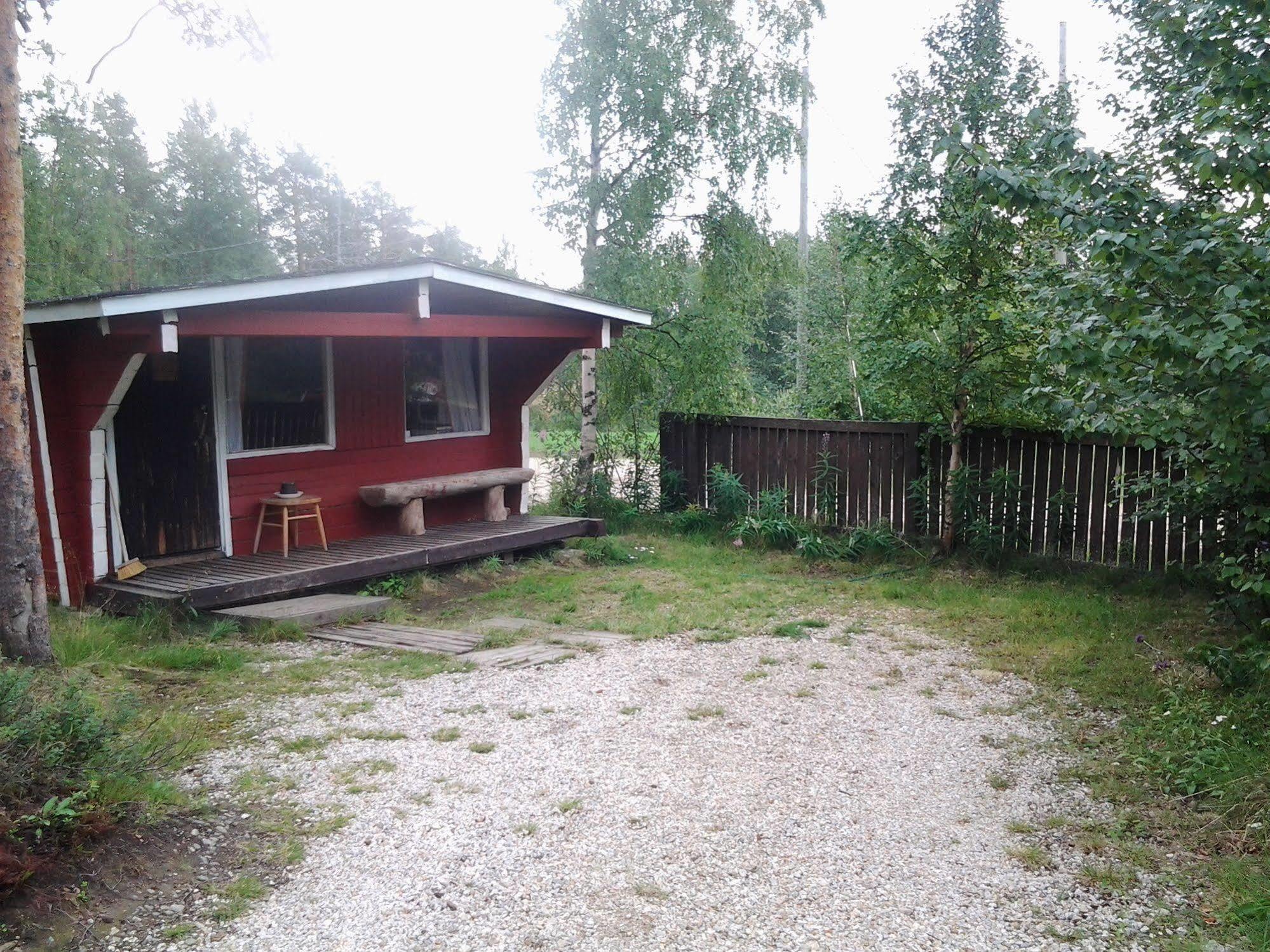 Ivalo River Camping Hotel Exterior photo